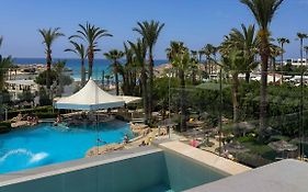 Tasia Maris Beach Hotel & Spa